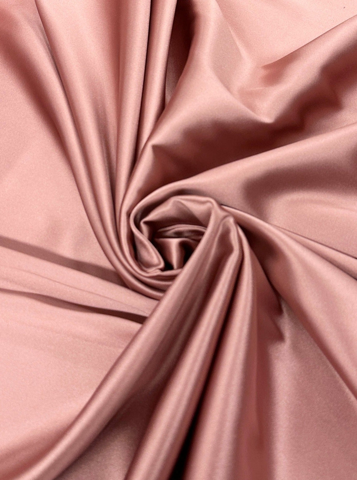 Red Silky Stretch Satin – KikiTextiles